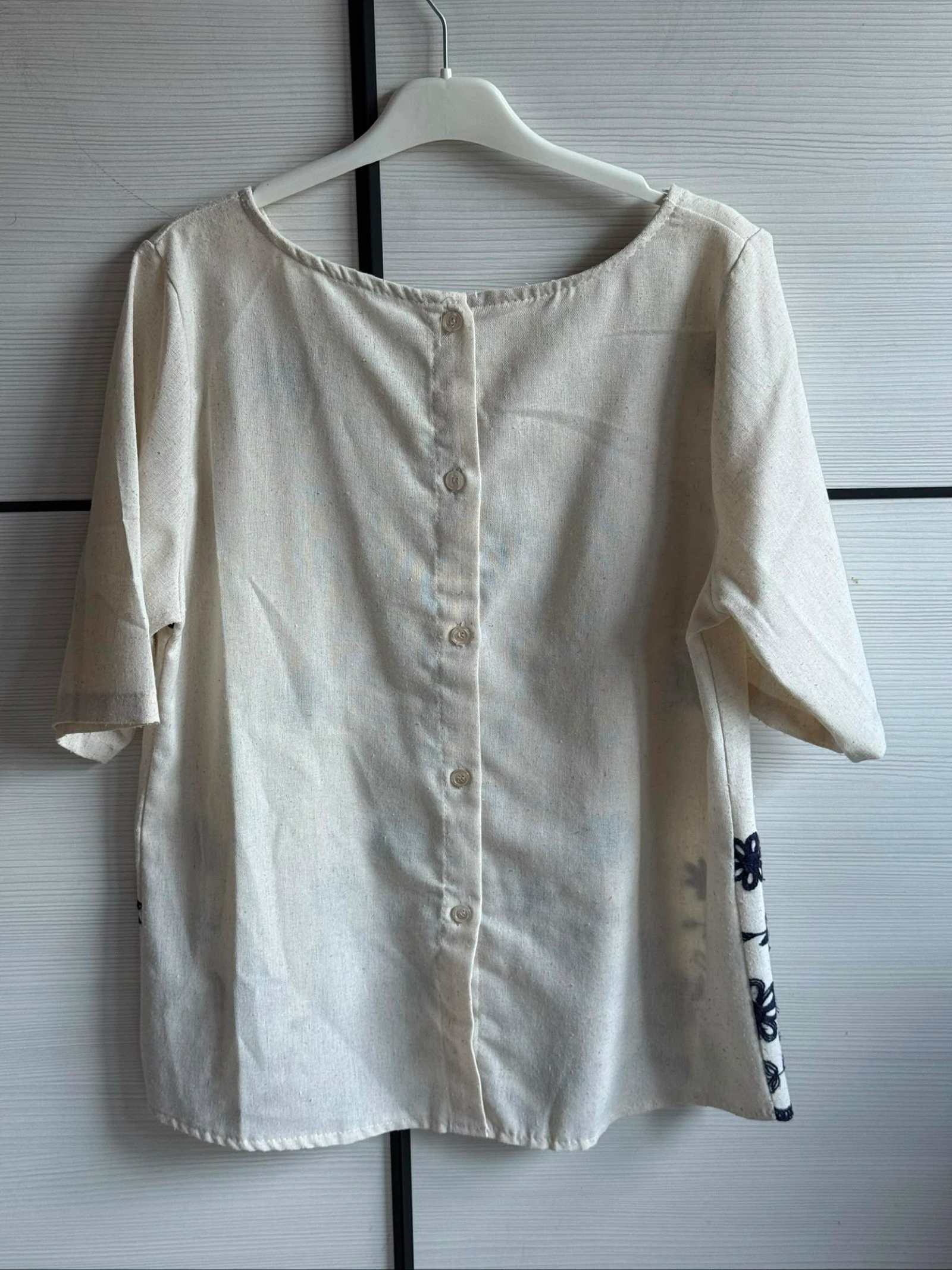 Embroidered flower linen blouse and pants set Made in Italy – photo 5